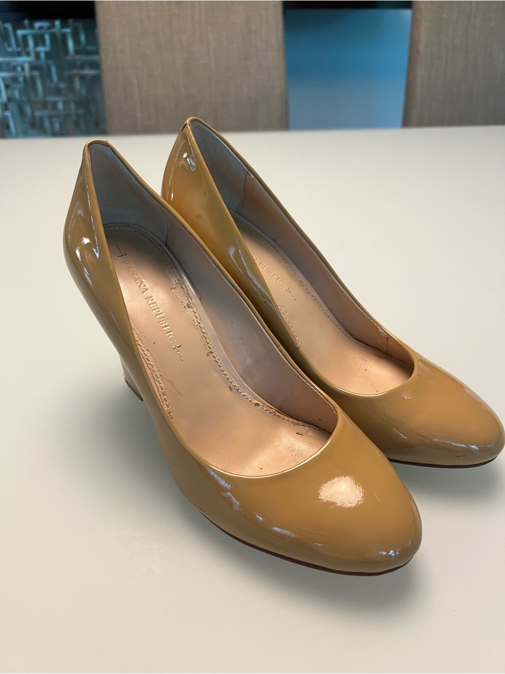 Banana Republic Patent Wedge Pumps in Mustard
